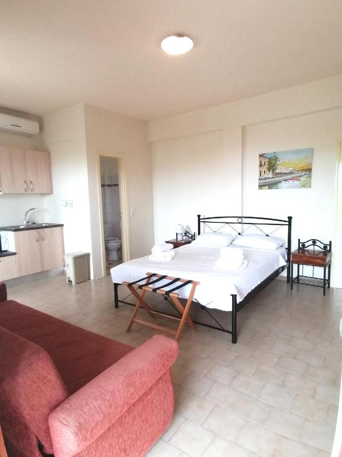 Orizontas Studios & Apartments สโวโรนาตา ภายนอก รูปภาพ